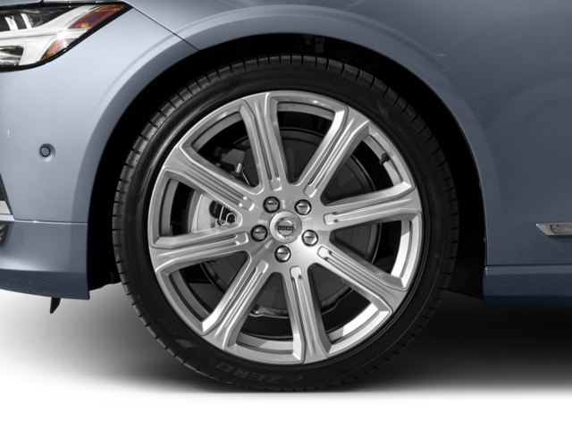 2017 Volvo S90 T6 Momentum