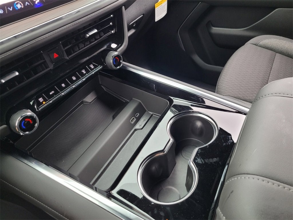 2025 Chevrolet Tahoe LS