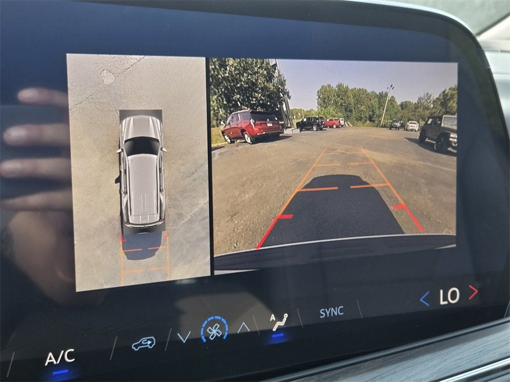 2025 Chevrolet Tahoe LS