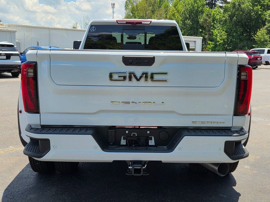 2026 GMC Sierra 3500 HD Denali Ultimate DRW