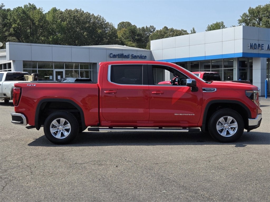 2026 GMC Sierra 1500 SLE