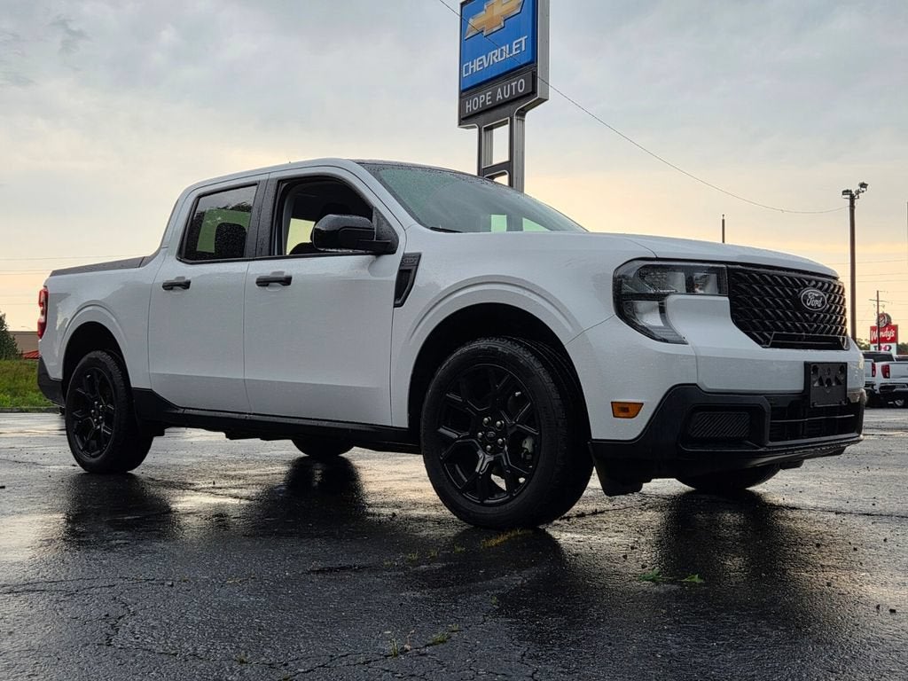 2025 Ford Maverick XLT