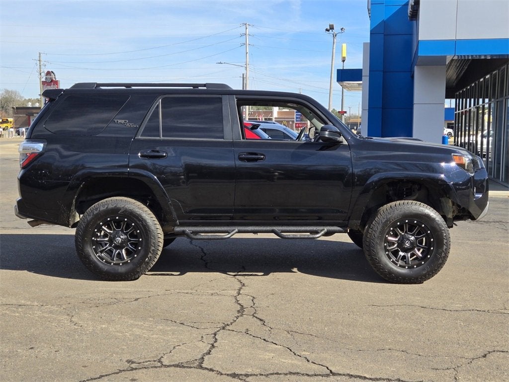 2020 Toyota 4Runner SR5