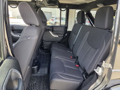 2013 Jeep Wrangler Unlimited Sahara