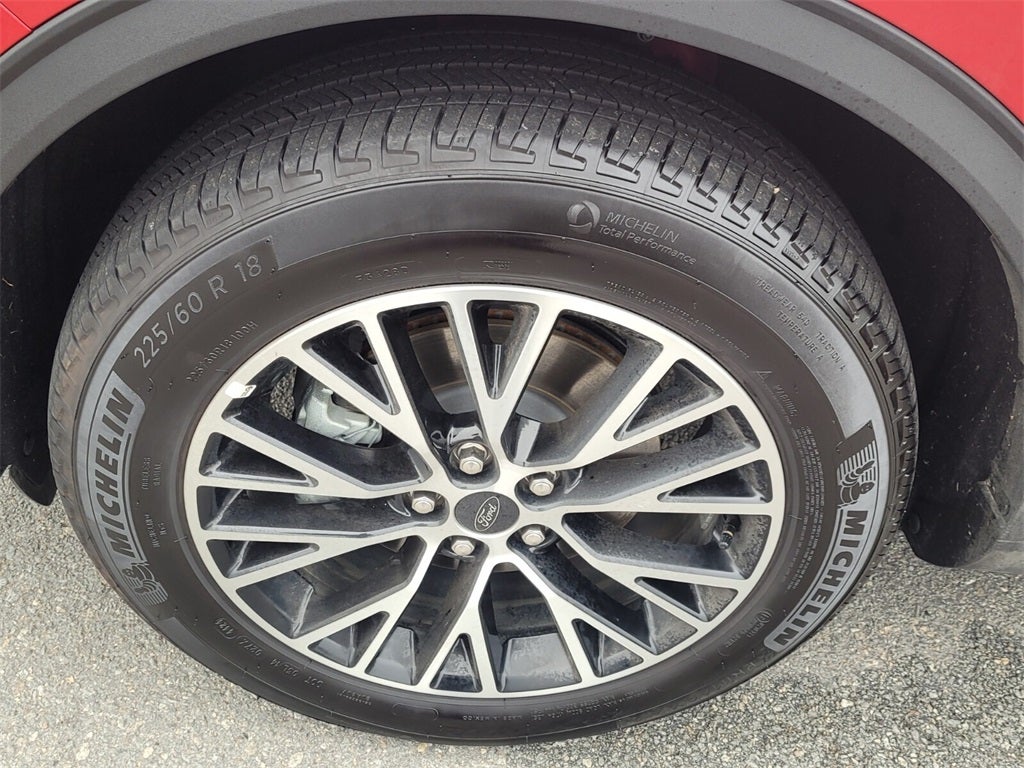 2025 Ford Escape Base