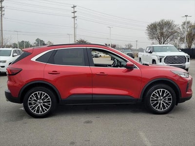 2025 Ford Escape Base