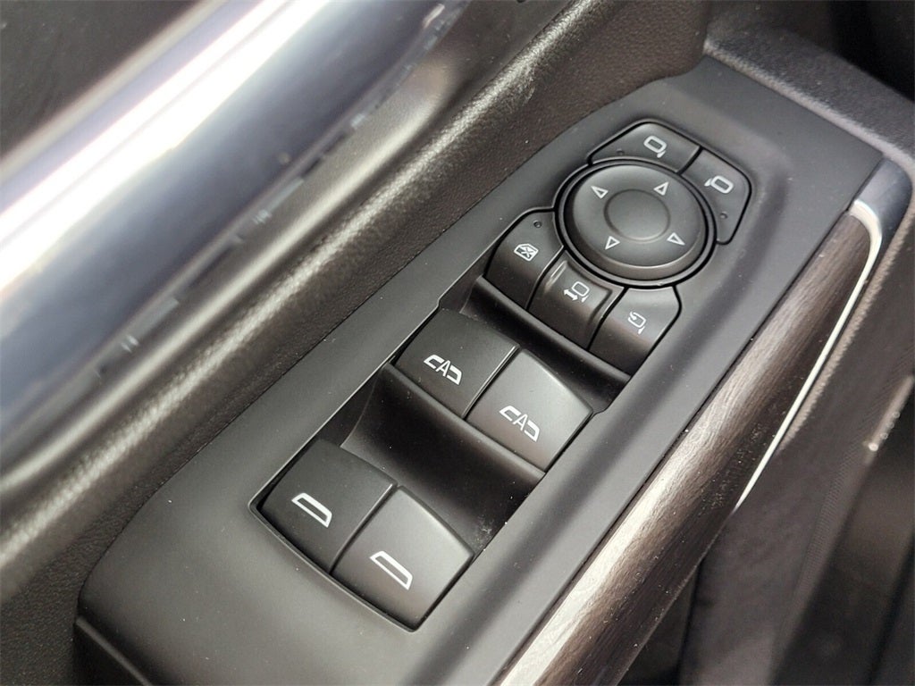 2023 Chevrolet Silverado HD LTZ