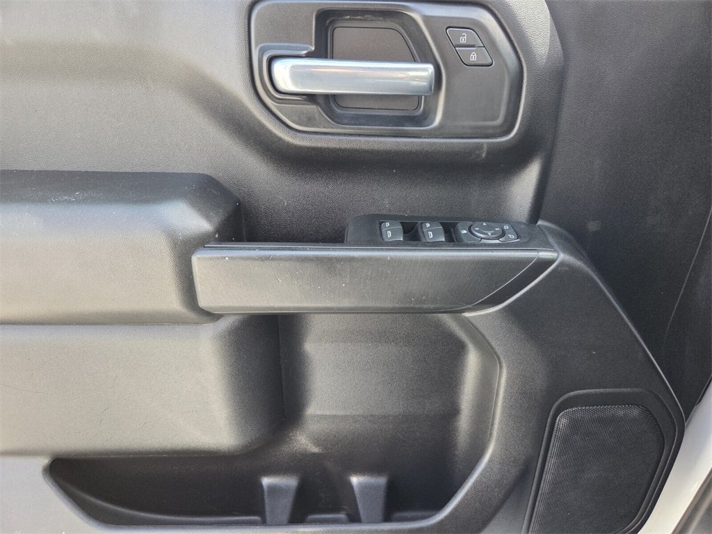 2019 Chevrolet Silverado Custom