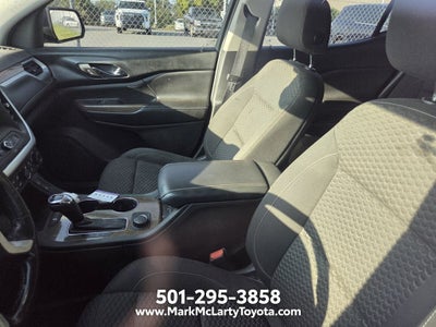 2017 GMC Acadia SLE-2