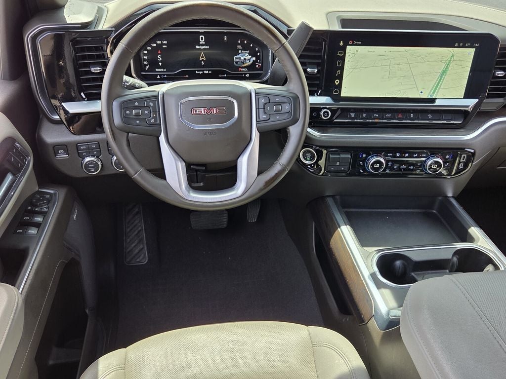 2025 GMC Sierra HD SLT