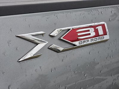 2025 GMC Sierra HD SLT