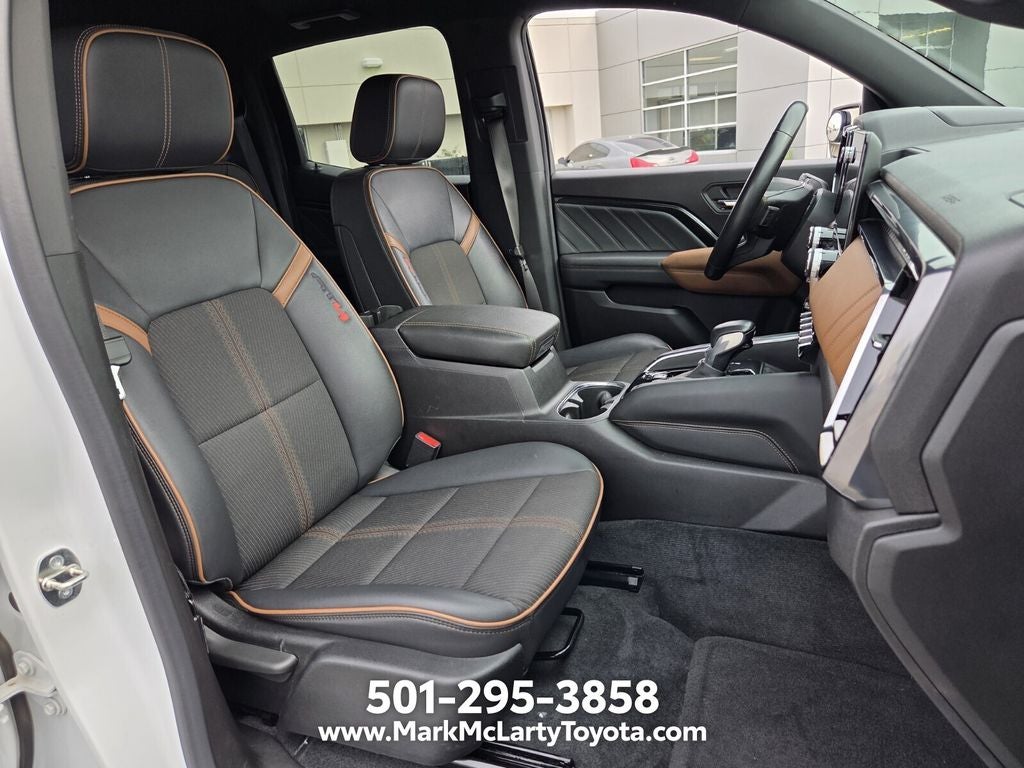 2023 GMC Canyon AT4