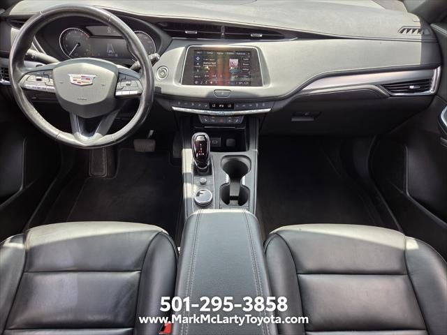 2023 Cadillac XT4 Premium Luxury