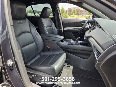 2023 Cadillac XT4 Premium Luxury