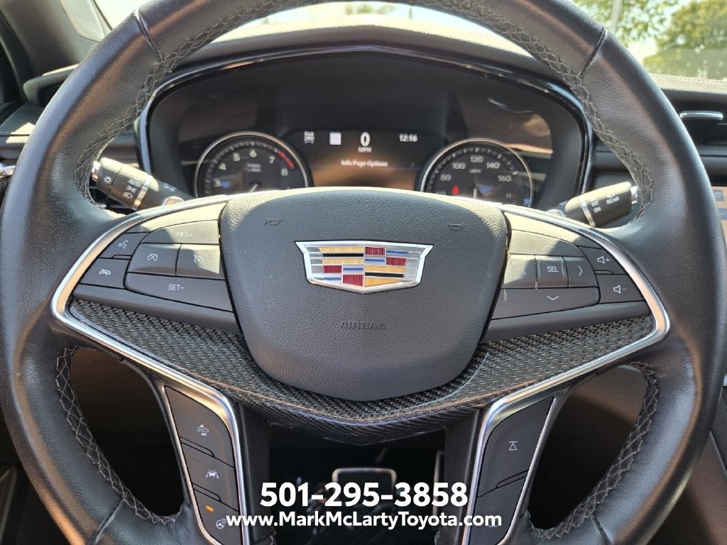 2022 Cadillac XT5 Sport