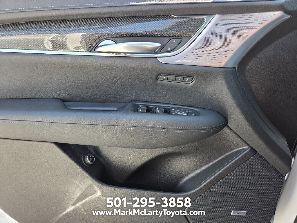 2022 Cadillac XT5 Sport