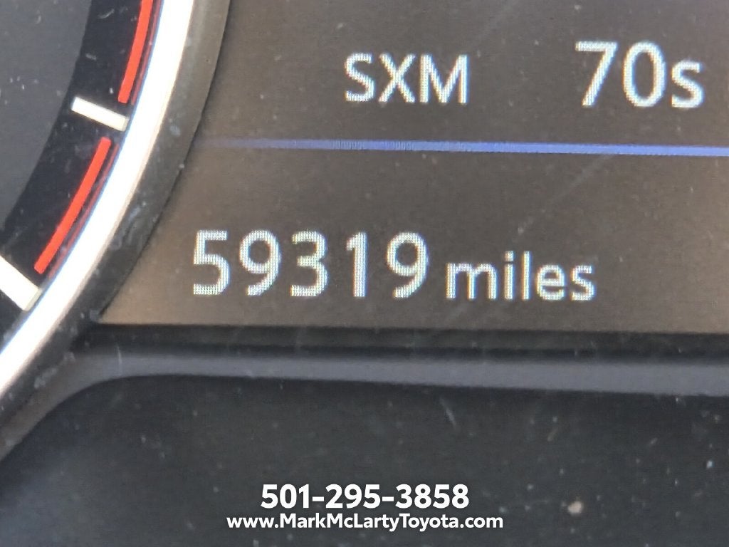 2022 Nissan Maxima SR