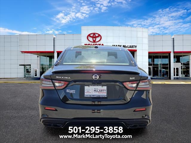 2022 Nissan Maxima SR