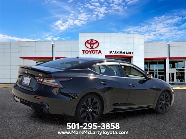 2022 Nissan Maxima SR