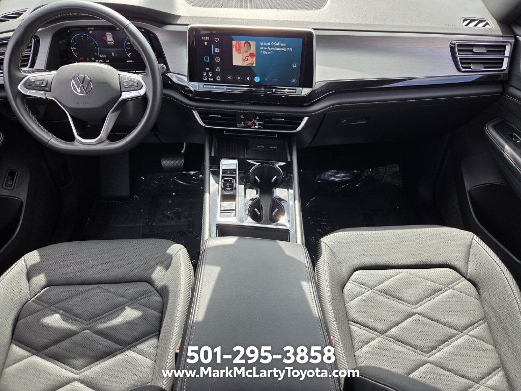 2025 Volkswagen Atlas Cross Sport 2.0T SE w/Technology