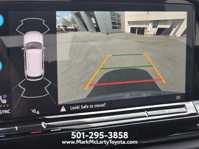 2025 Volkswagen Atlas Cross Sport 2.0T SE w/Technology