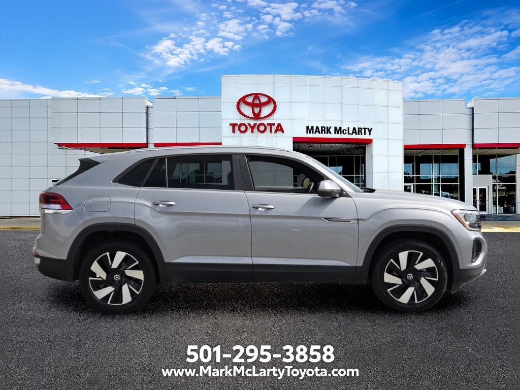 2025 Volkswagen Atlas Cross Sport 2.0T SE w/Technology