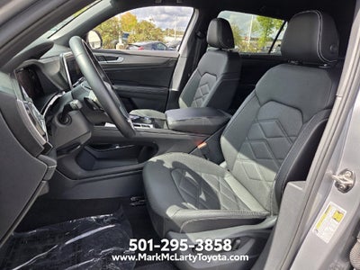 2025 Volkswagen Atlas Cross Sport 2.0T SE w/Technology