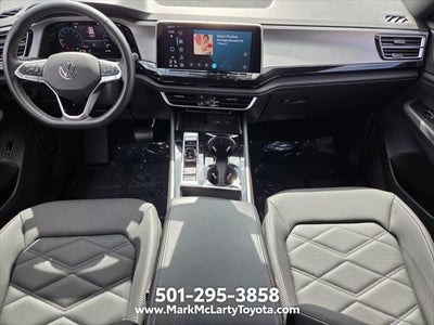 2025 Volkswagen Atlas Cross Sport 2.0T SE w/Technology