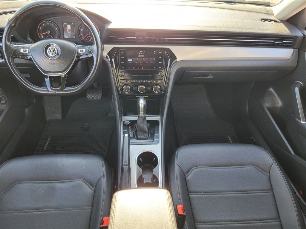 2020 Volkswagen Passat 2.0T SE