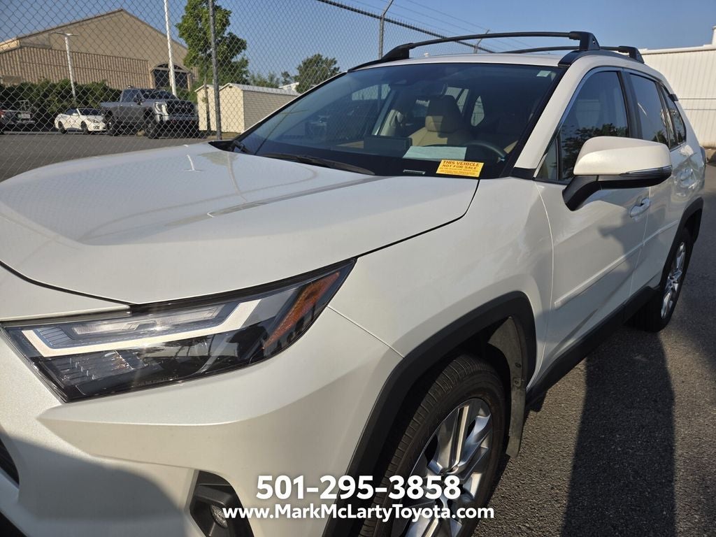2025 Toyota RAV4 XLE Premium
