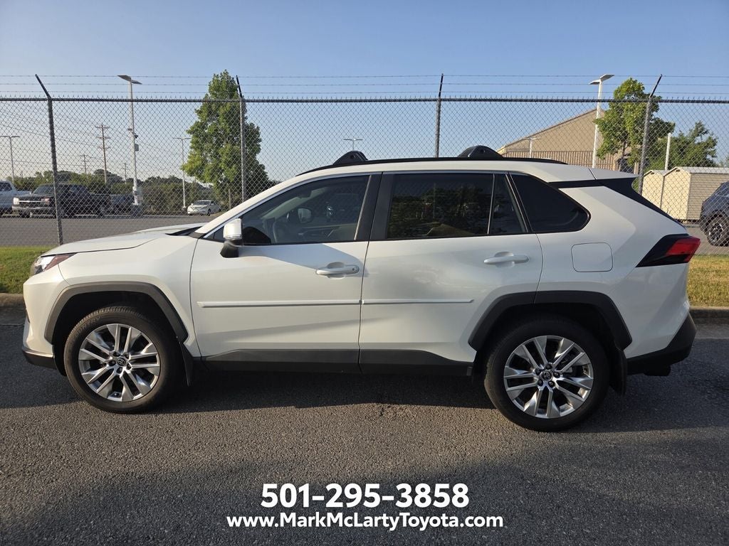 2025 Toyota RAV4 XLE Premium