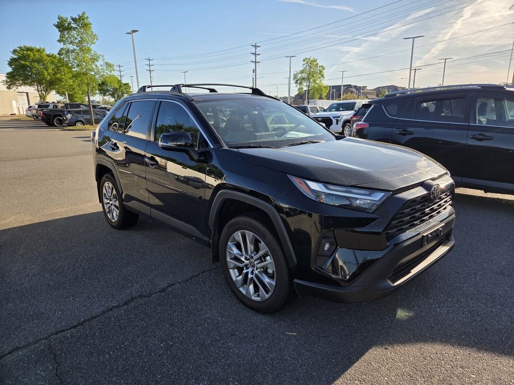 2025 Toyota RAV4 XLE Premium