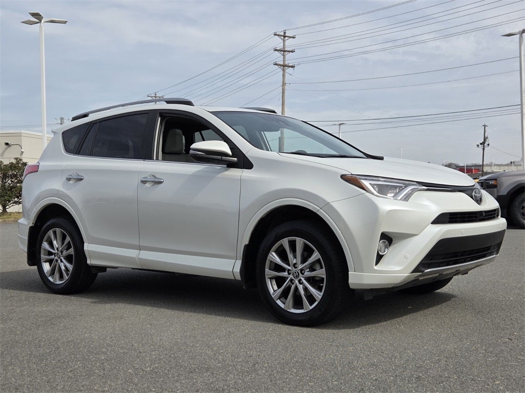 2017 Toyota RAV4 Platinum