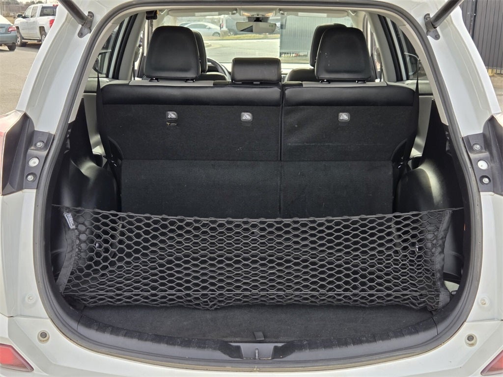 2017 Toyota RAV4 Platinum