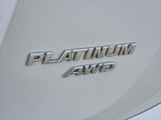 2017 Toyota RAV4 Platinum