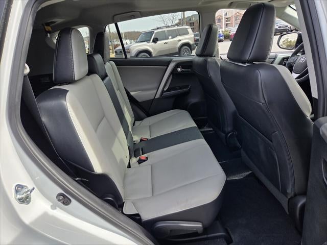 2017 Toyota RAV4 Platinum