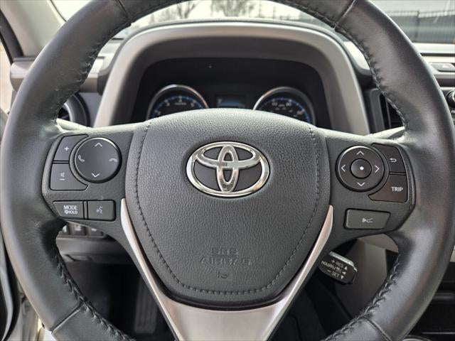 2017 Toyota RAV4 Platinum