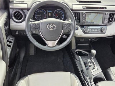 2017 Toyota RAV4 Platinum