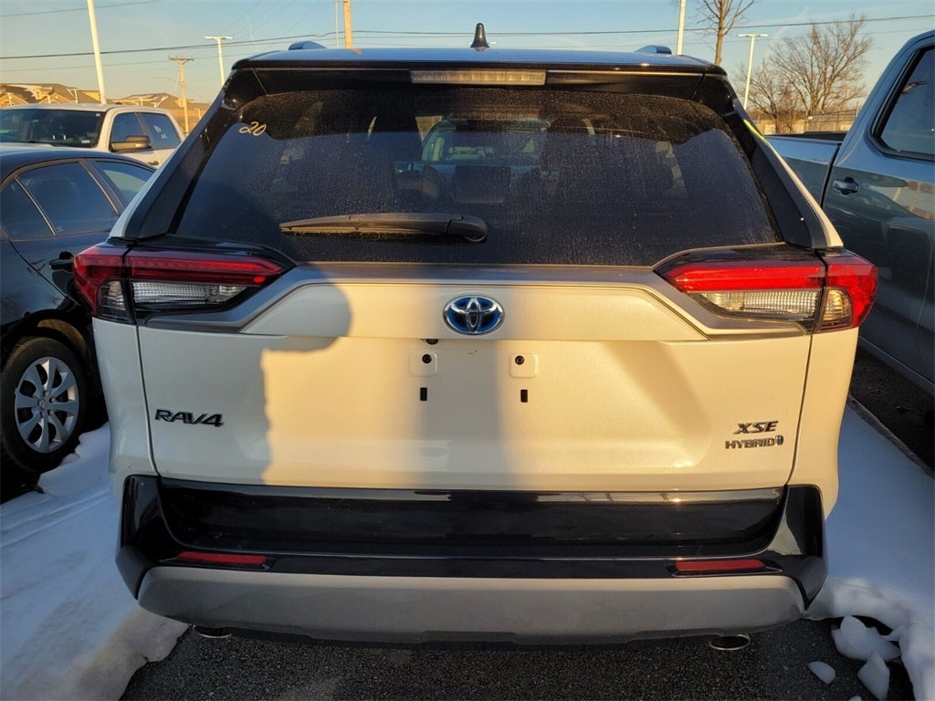 2024 Toyota RAV4 HYBRID XSE