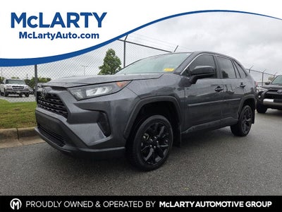2022 Toyota RAV4 LE