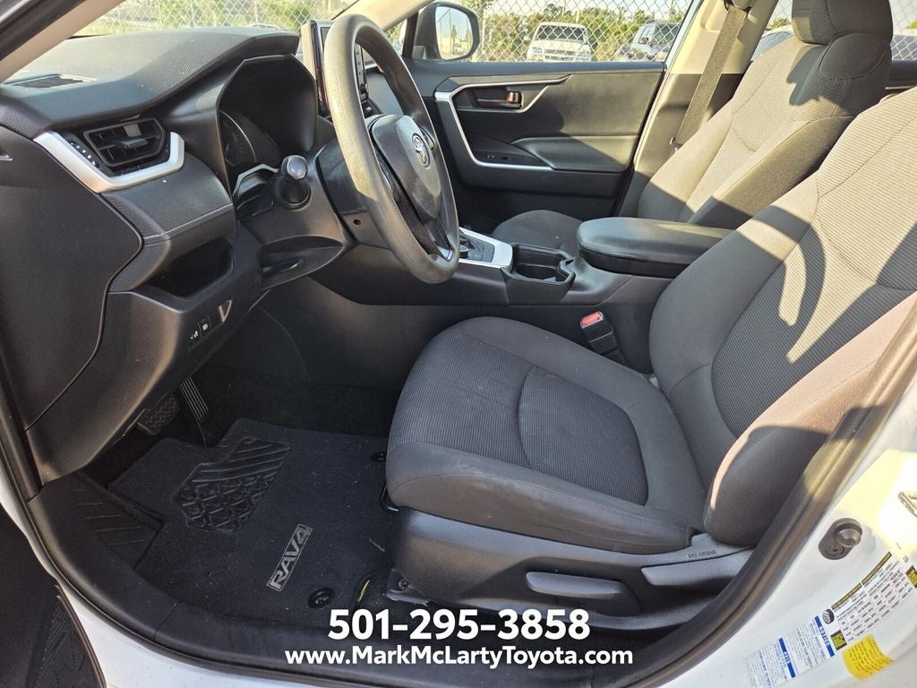 2019 Toyota RAV4 Hybrid LE