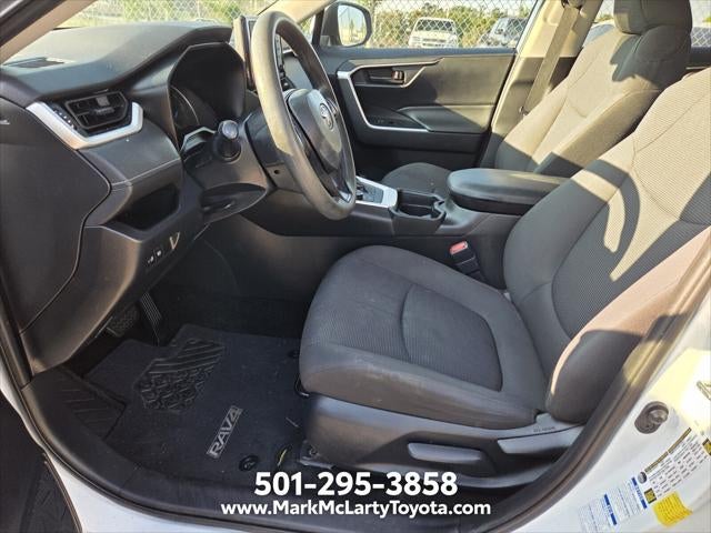 2019 Toyota RAV4 Hybrid LE