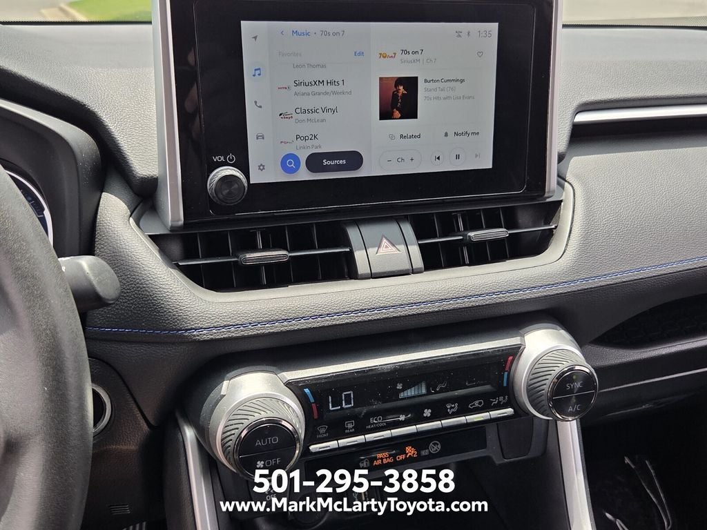 2023 Toyota RAV4 Hybrid SE
