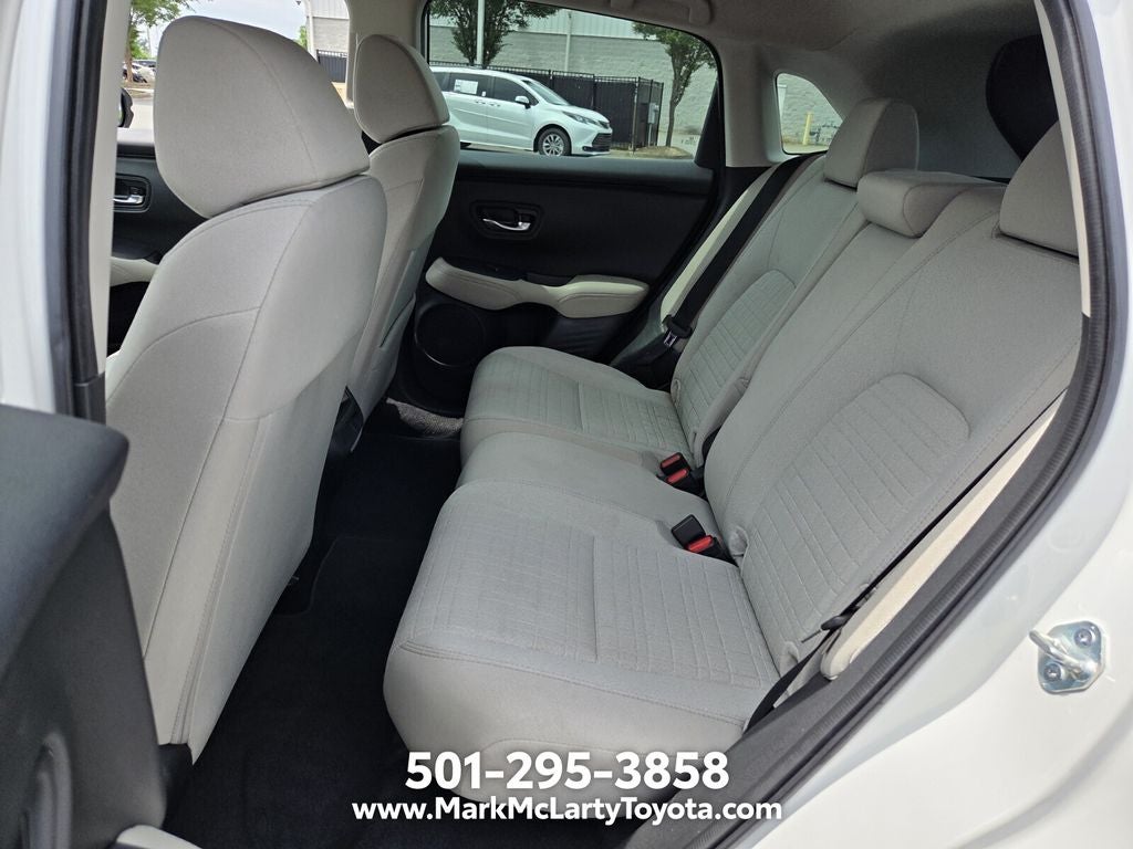 2025 Honda HR-V LX