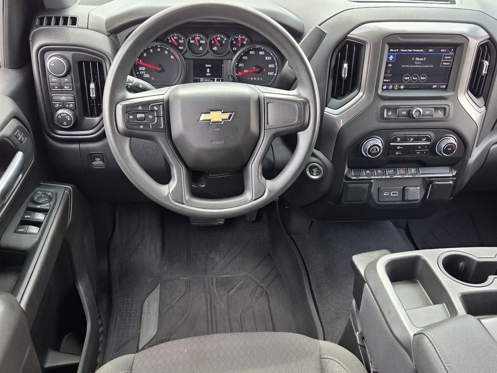 2023 Chevrolet Silverado Custom