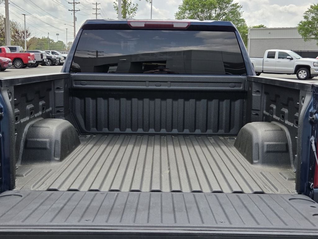 2023 Chevrolet Silverado Custom