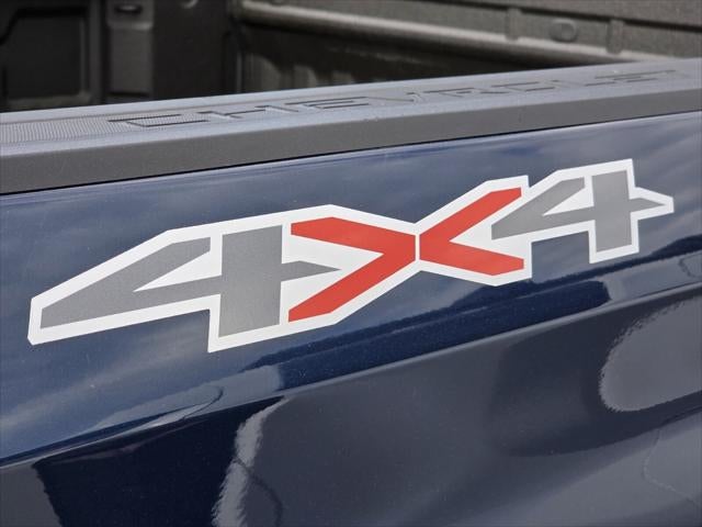 2023 Chevrolet Silverado Custom