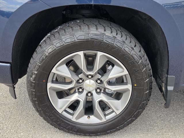 2023 Chevrolet Silverado Custom