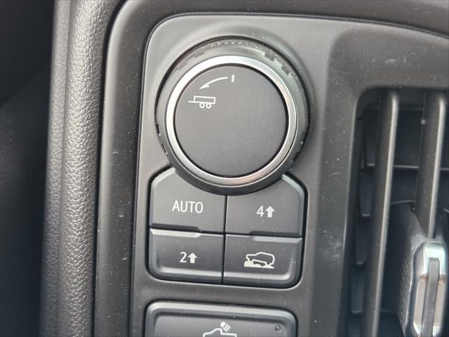 2023 Chevrolet Silverado Custom