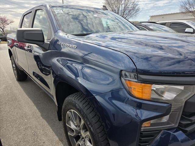 2023 Chevrolet Silverado Custom